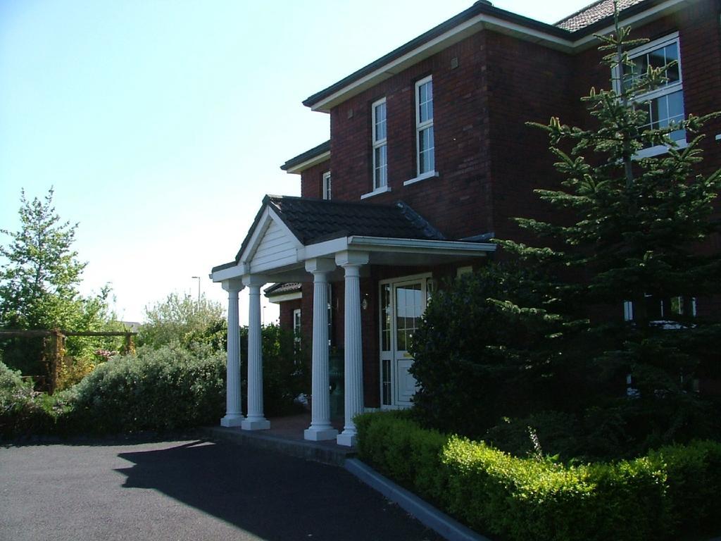 Balally House Bed & Breakfast Shannon Exterior photo